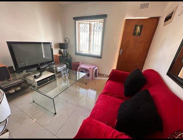 1 BEDROOM APARTMENT FOR SALE IN SEA VIEW